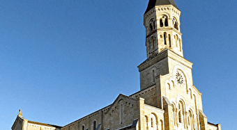 Eglise Saint-Pierre - ROMANECHE-THORINS