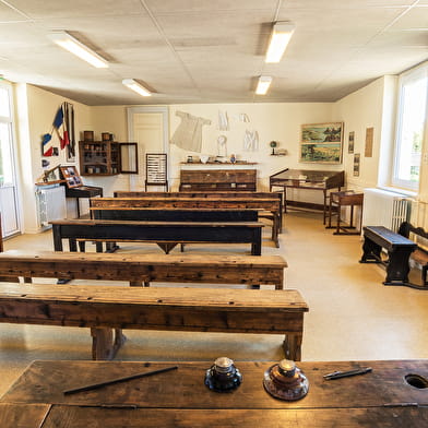 Musée de l'Ecole en Chalonnais