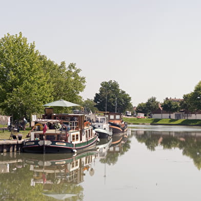 The Canal Latéral à la Loire