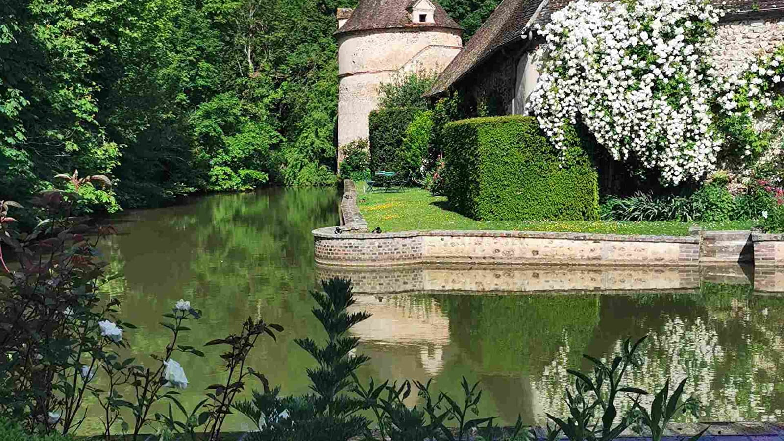 Visit to the garden of the Manoir du Parc Vieil