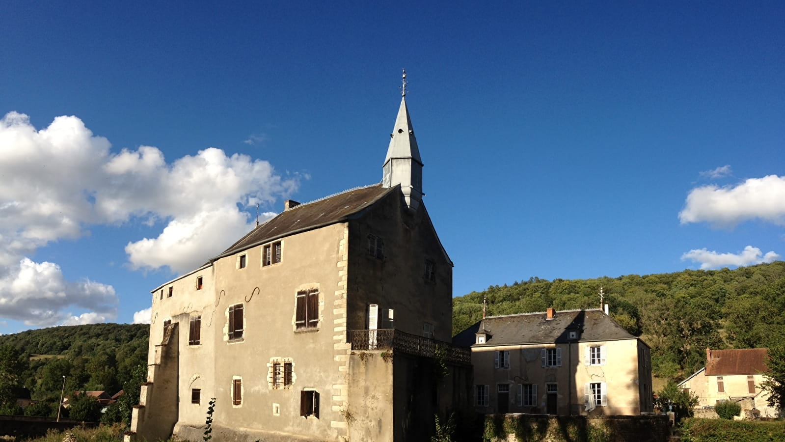 Château de Bussy-la-Pesle